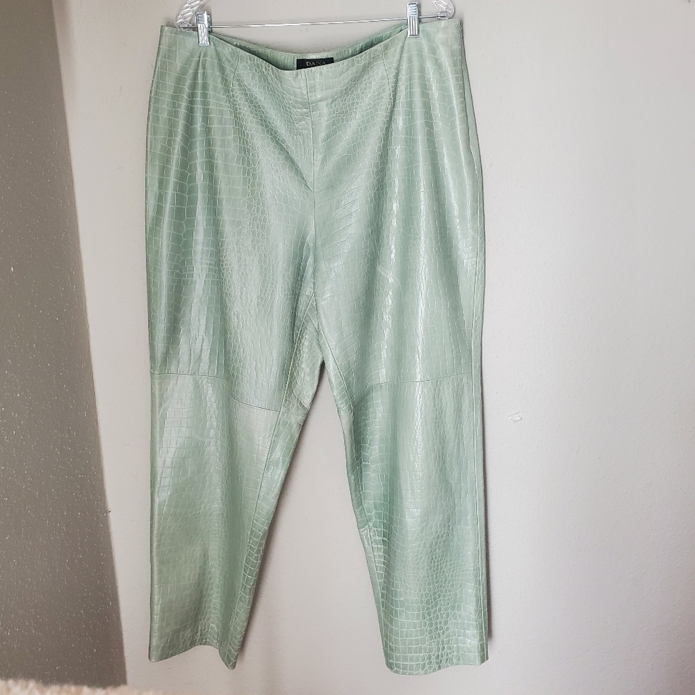Women's Plus Dana Buchman Sage Green Crocodile Style Lamb Leather Pants Vintage
